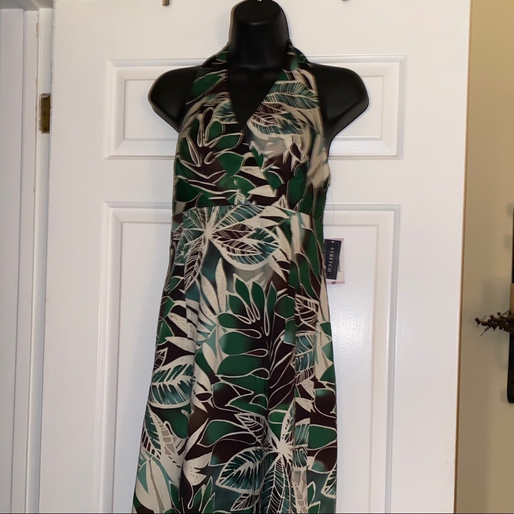 Jones New York Hawaiian Dress